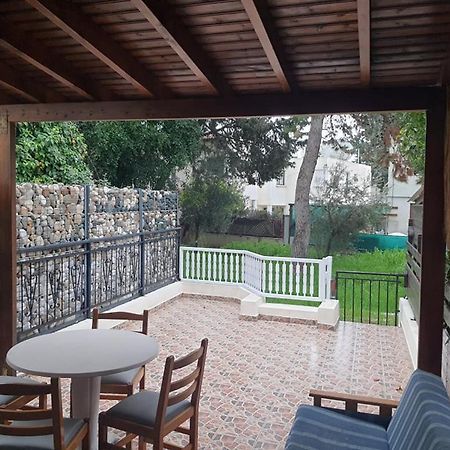 Lovely 2 Bedrooms In The Tourist Area In Paphos . Esterno foto