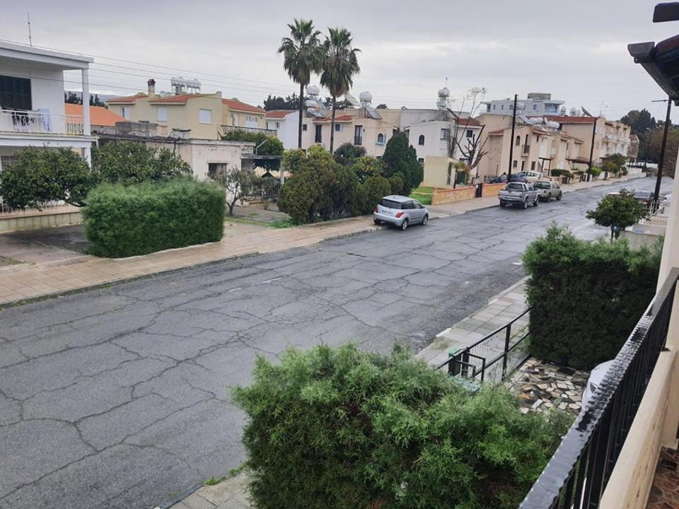 Lovely 2 Bedrooms In The Tourist Area In Paphos . Esterno foto
